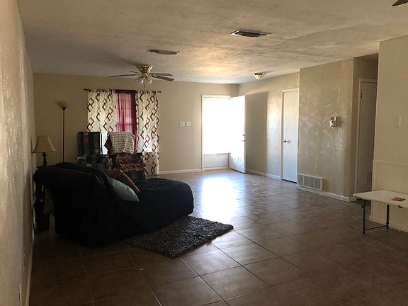 5th image of 2100 SE 22nd Ave