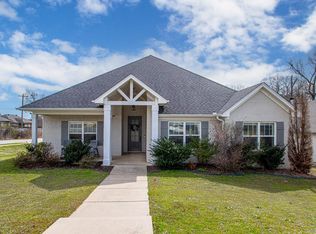 409 Windrush Point, Alexander, AR 72002