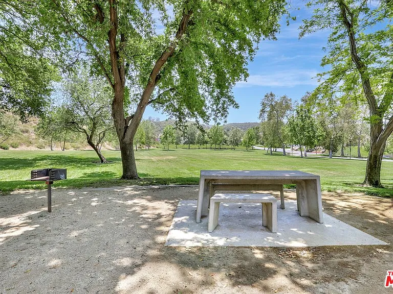 24701 Calle Conejo — Photo 85
