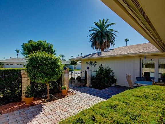 4th image of 10447 W Tropicana Cir