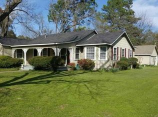 1103 Mitchell St, Gilmer, TX 75644