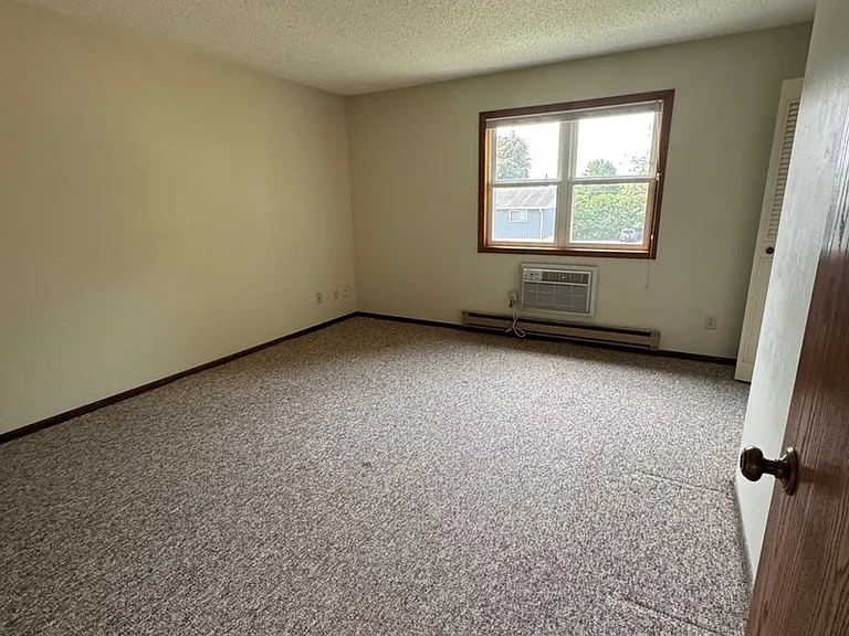 701 709 12th Street 1400 #1406 — Photo 8