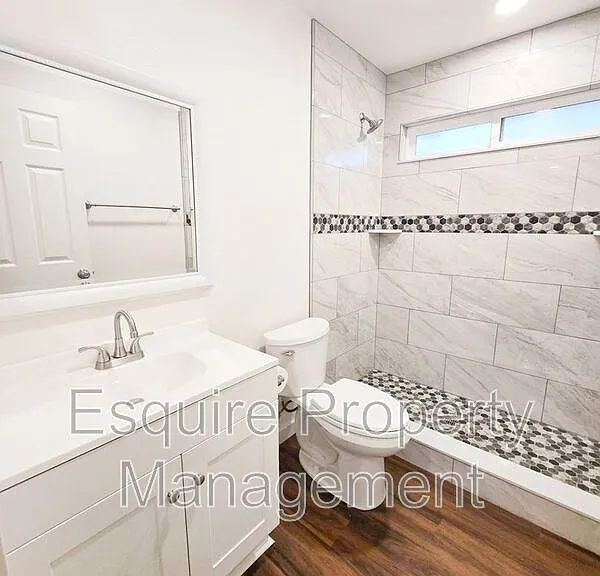 1756 N 6th Pl #A — Photo 8