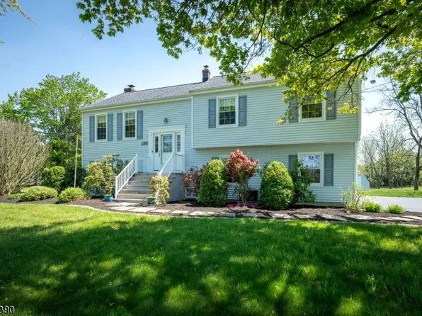 190 Schilke Ln, Hillsborough Twp., NJ 08844