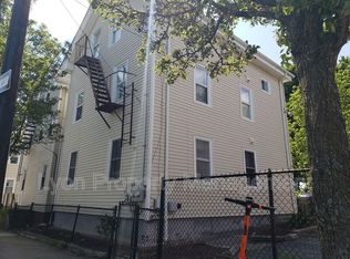 49 Trenton St #1, Providence, RI 02906