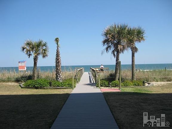 2nd image of 1615 S Lake Park Boulevard #108
