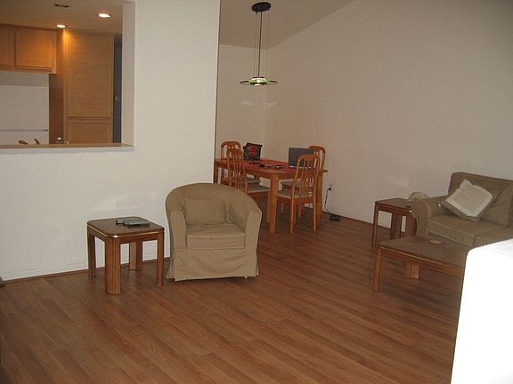 4th image of 1813 Sheri Ann Cir