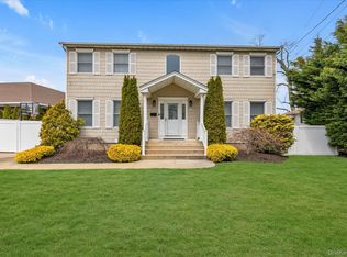3249 Woodward Avenue, Wantagh, NY 11793