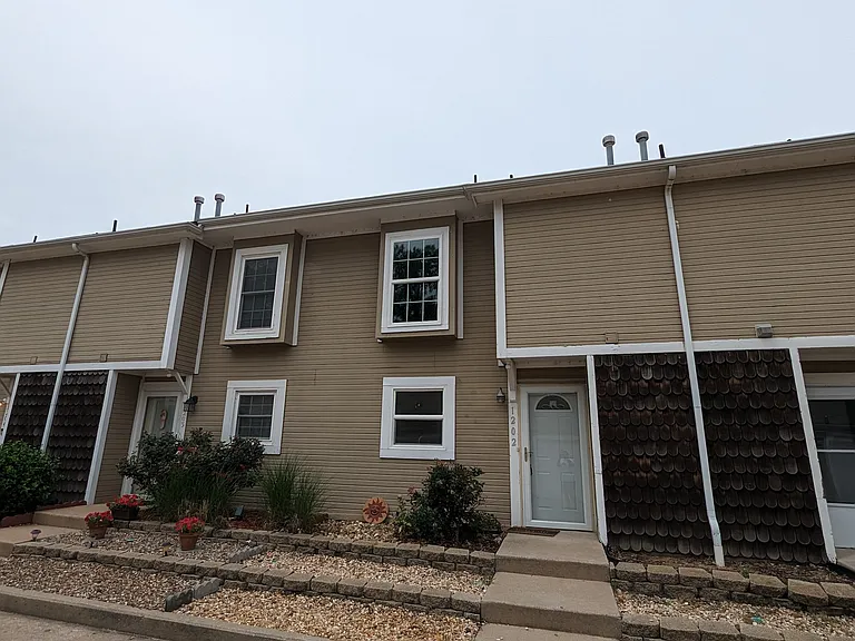 6725 W Shade Ln #1202 — Photo 1