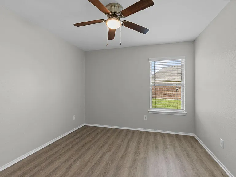 10146 Shagbark Hickory Ct — Photo 24