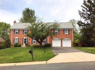 8817 Copenhaver Dr, Rockville, MD 20854