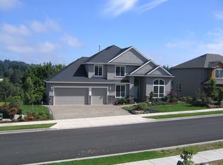 13091 SE Evening Star Dr, Happy Valley, OR 97086