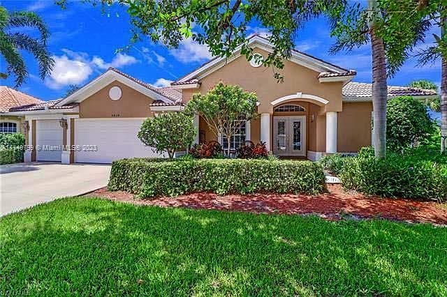 1st image of 5010 Old Pond Dr