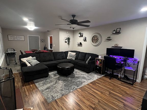 3rd image of 6312 Grattan Way