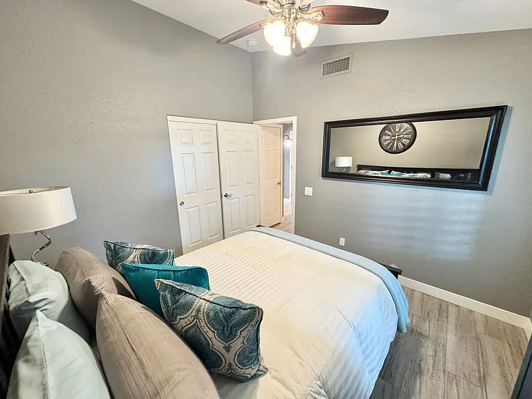 1401 W Blue Ridge Ct — Photo 25