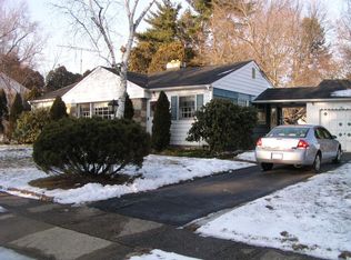 339 Felix Rd, Huntingdon Valley, PA 19006