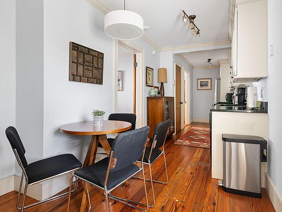 5th image of 162 Spring St APT A