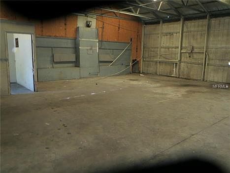 5th image of 2102 Cochran St