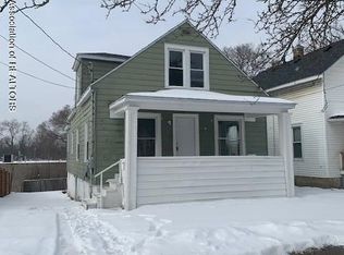 815 Cleveland St, Lansing, MI 48906