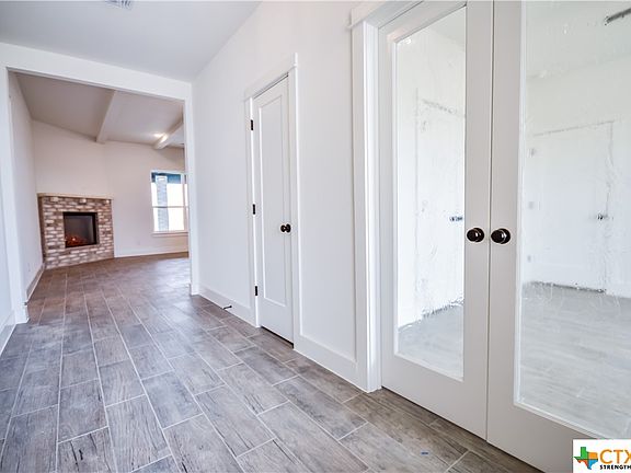 4th image of 8508 Kasen Ave