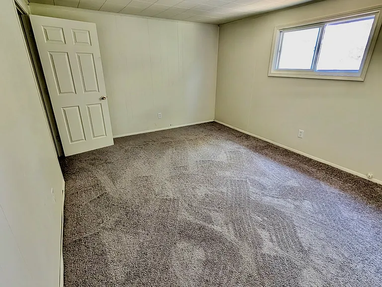 1316 Garfield Ave — Photo 3