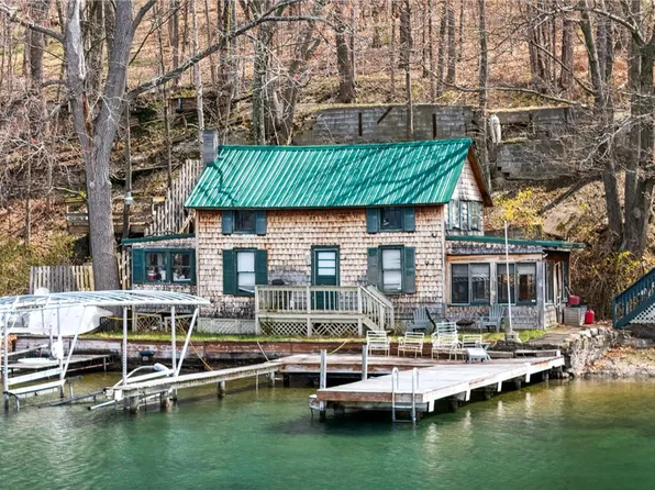 11519 E Lake Rd, Hammondsport, NY 14840