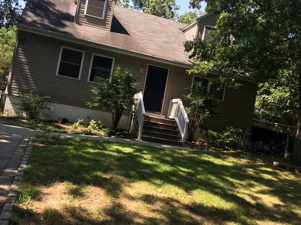 (undisclosed Address), Medford, NY 11763