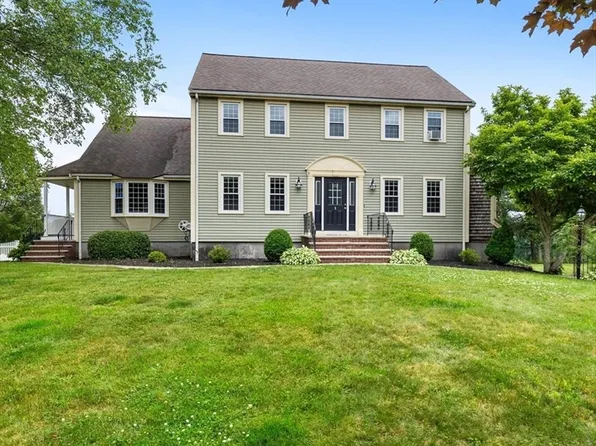 10 Icehouse Ln, Rockland, MA 02370