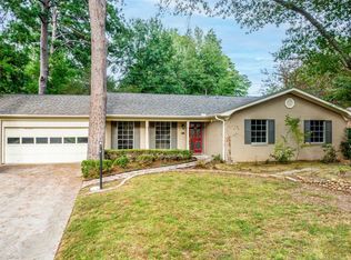 1916 Franklin Dr, Longview, TX 75601