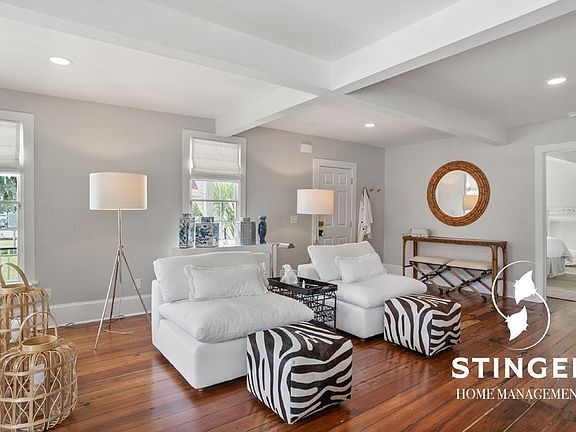 2nd image of 606 Carteret St APT 1