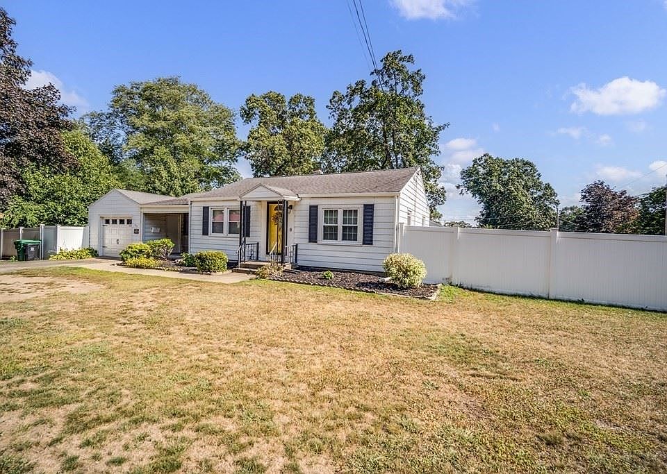 493 Prospect St, Chicopee, MA 01020 Zillow