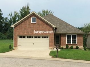 738 Lydia Dr, Evansville, IN 47712