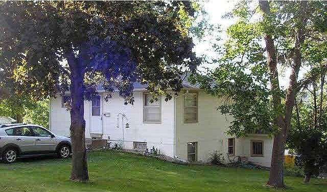1st image of 300 W Forest Street
