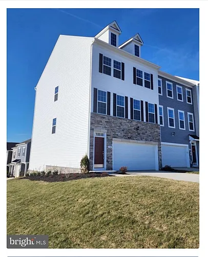 42 Stafford Pl Photo 1