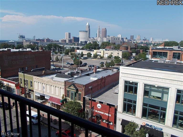 1st image of 1951 W 26th #Penthouse 11
