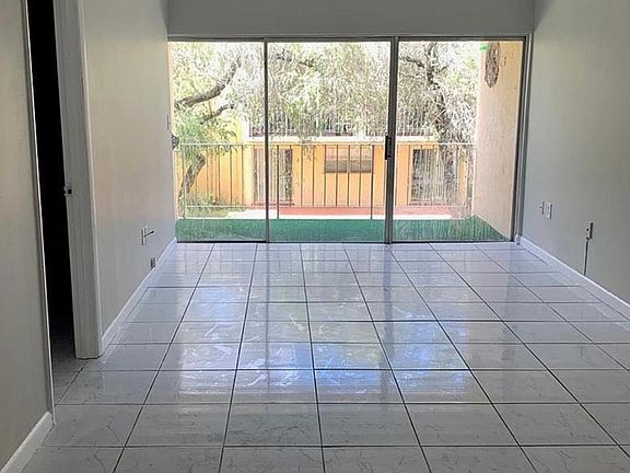 5th image of 9373 Fontainebleau Blvd