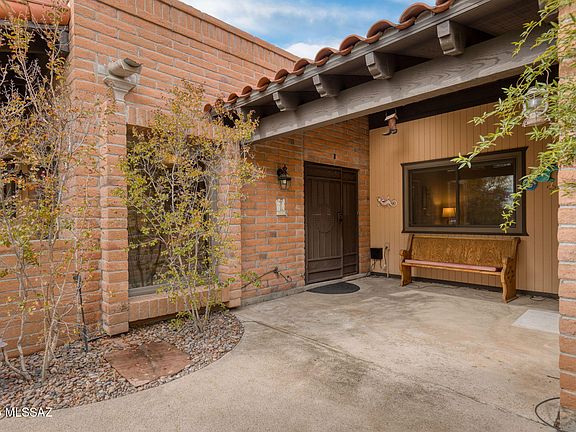 4th image of 5501 N Camino Del Penoso