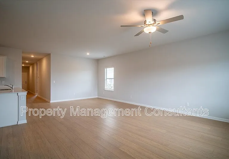 22772 Dashwood Ln — Photo 21