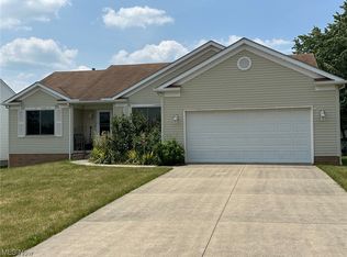 6573 Carriage Lane Ave NE, Canton, OH 44721