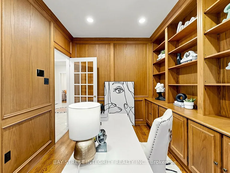 280 Kingsdale Ave — Photo 15