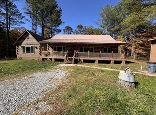 1215 Company Farm Rd, Coalmont, TN 37313
