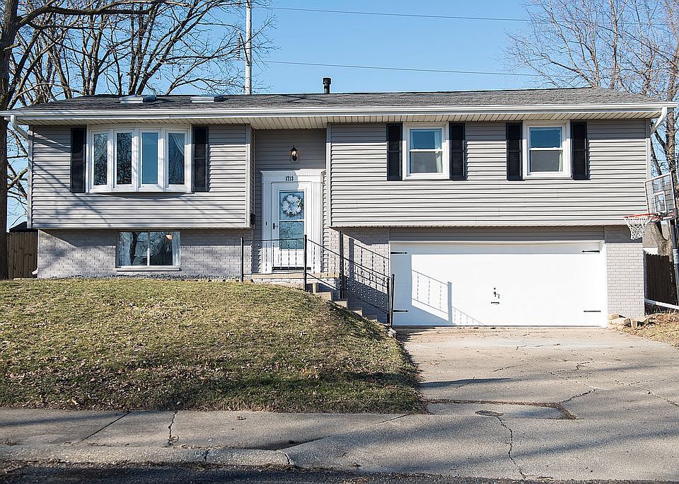 1st image of 1713 W Thames Dr