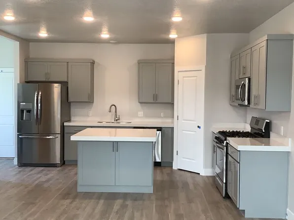 1227 S South Ln, Spanish Fork, UT 84660