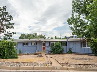 1221 Mount View Ln, Colorado Springs, CO 80907