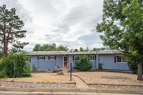 1221 Mount View Ln Photo 1
