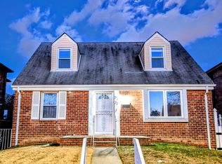 2331 206th St, Bayside, NY 11360