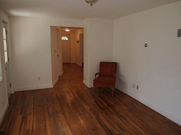 4th image of 219 N West St #1
