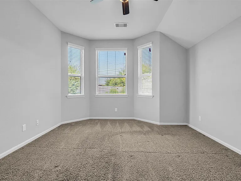 16838 Ellicott Rock Dr — Photo 14