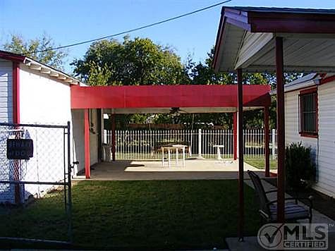 3rd image of 2300 Menefee Ave