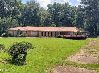 3439 Highway 27, Monticello, MS 39654